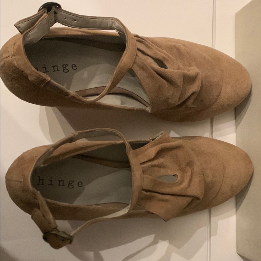 Hinge Sand Suede Heels with Chunky Heel - Picture 2 of 6